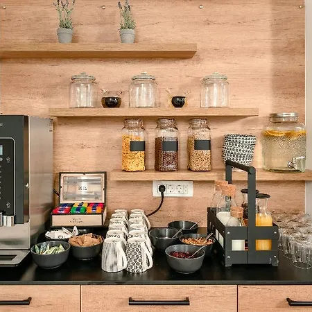 Skaline Luxury Split