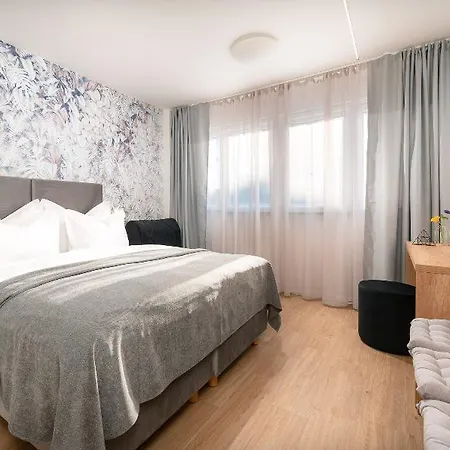 Skaline Luxury Bed and breakfast 4*