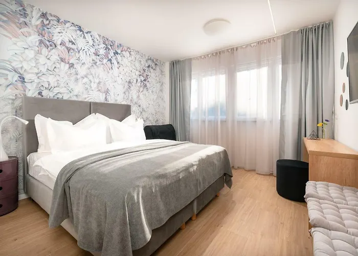 Skaline Luxury 4* Split