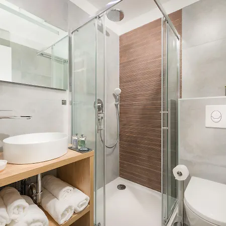 Skaline Luxury 4* ספליט
