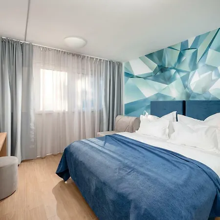 Alojamento de Acomodação e Pequeno-almoço Skaline Luxury 4*