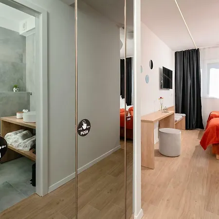 Skaline Luxury 4* ספליט