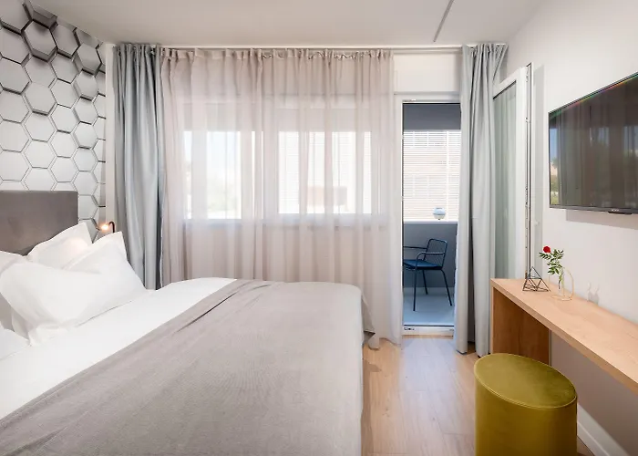 فندق مبيت وإفطار Skaline Luxury سبليت
