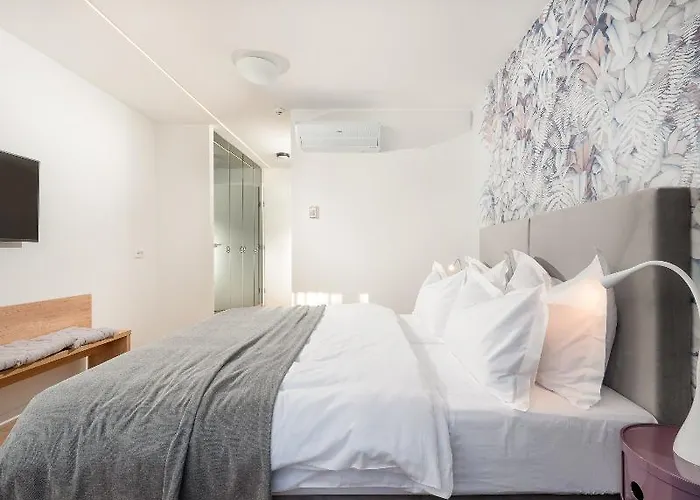 Skaline Luxury فندق مبيت وإفطار 4*
