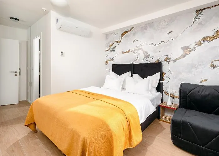 فندق مبيت وإفطار Skaline Luxury 4*
