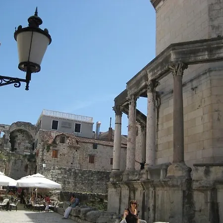 Skaline Luxury Bed & Breakfast Split