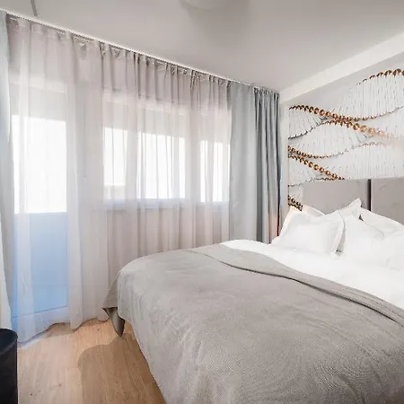 Skaline Luxury 4* Split