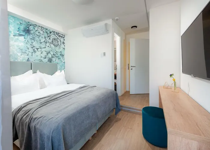 Skaline Luxury 4* Split
