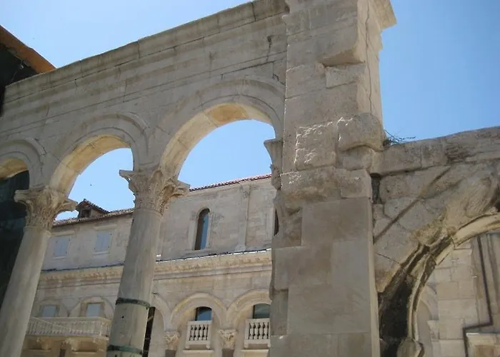 Skaline Luxury Frühstückspension